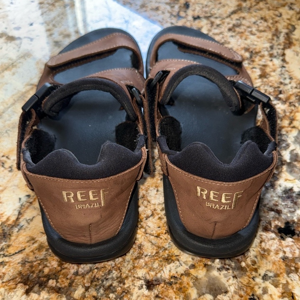Reef Brazil Men’s Leather Sport Sandals Brown Black Outdoor Hiking Slip On US 11